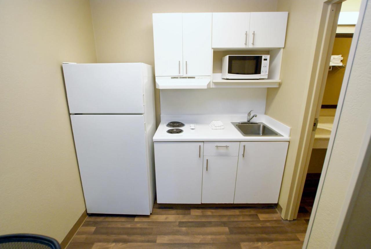 Extended Stay America Select Suites - Newport News - Oyster Point Екстериор снимка
