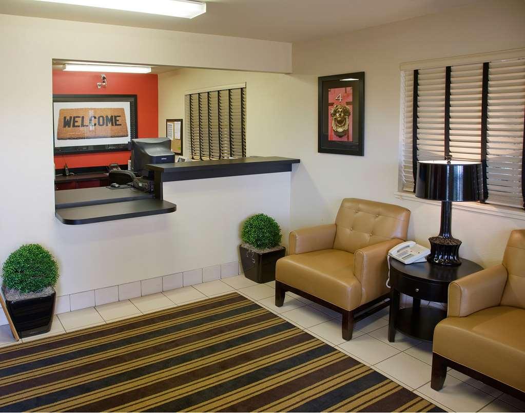 Extended Stay America Select Suites - Newport News - Oyster Point Интериор снимка